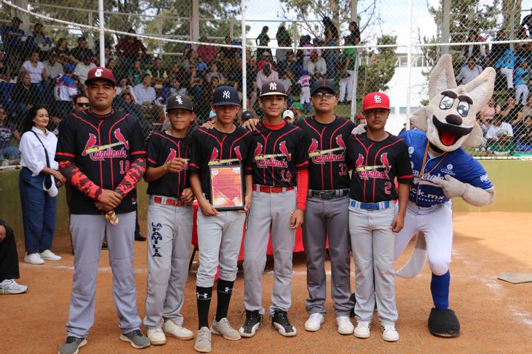 Luis Naranjo es el ogro mayor en la Noche de los Gambitos