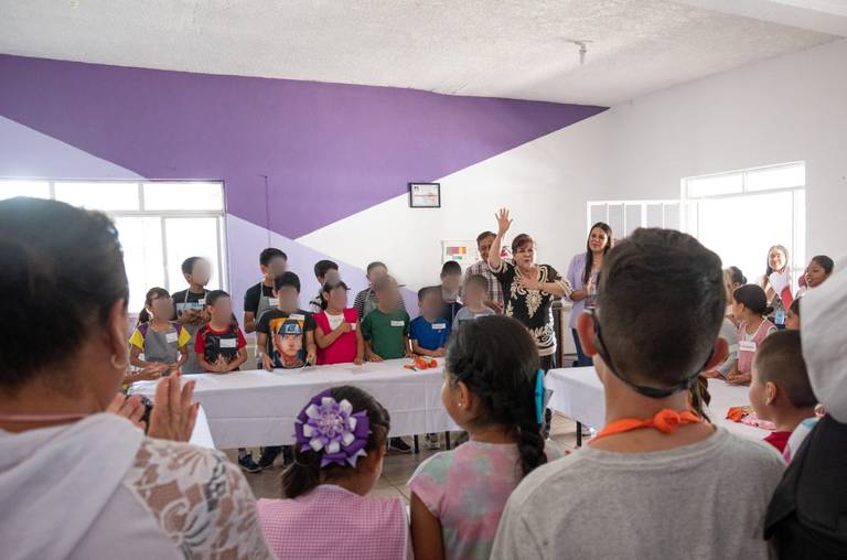 Esperanza Vaz invita a niñas y niños a su taller de pintura - El Sol de  Durango